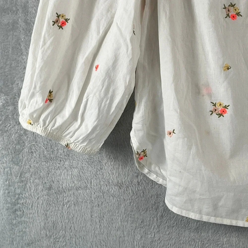 Old Navy Floral Embroidered Dobby Blouse NWT L White Cotton Puff Sleeve Top Boho